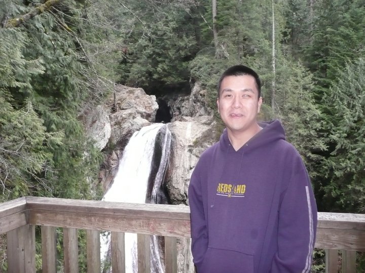 David recently hiked Twin Falls in Snoqualmie, WA.
